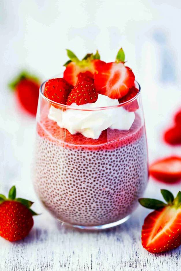 Strawberry Chia Seed Pudding